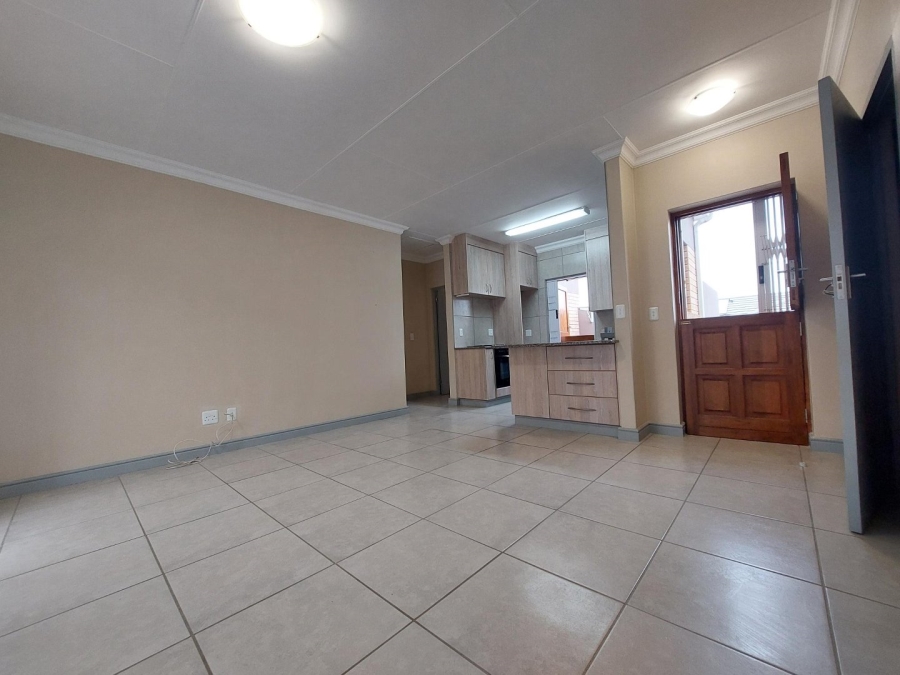 2 Bedroom Property for Sale in Groenkloof Retirement Village Western Cape